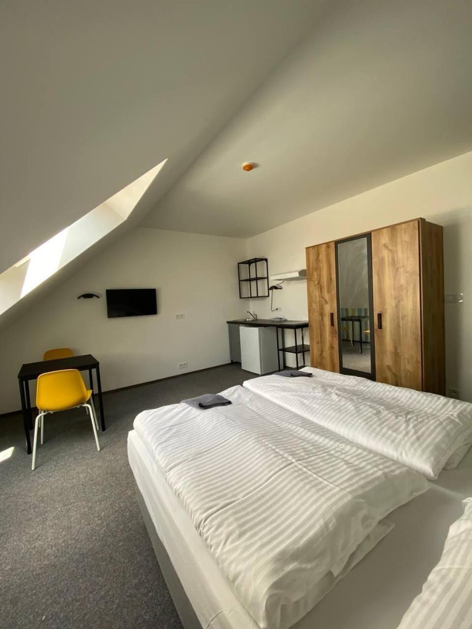 Apartamento Rc Jecna Praga